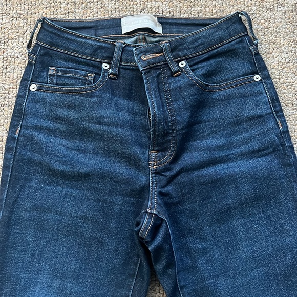 Everlane The Curvy High-Rise Skinny Jeans 25 Crop - Picture 2 of 5